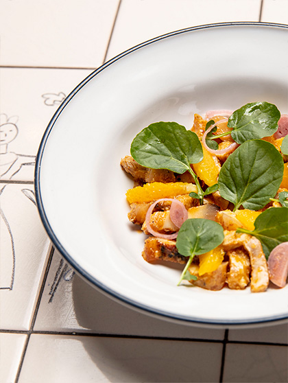 ENTREMEADA GRELHADA COM LARANJA E AGRIÃO